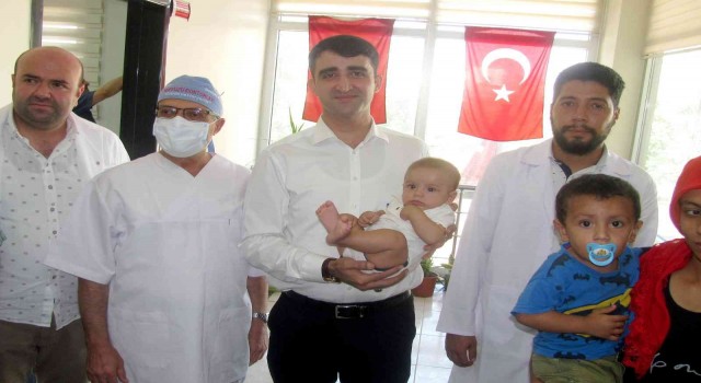 Arabanda 60 çocuk sünnet edildi
