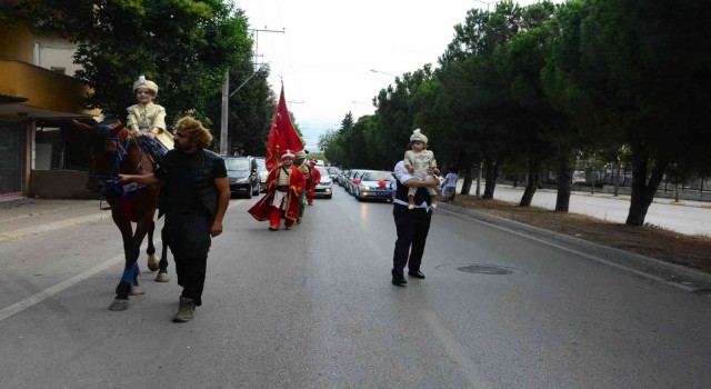 Atlı ve mehterli sünnet coşkusu