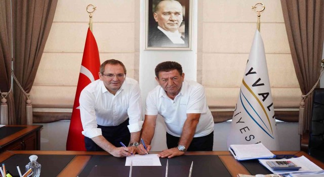 Ayvalık Belediyesinden kadrolu işçilere ek protokol