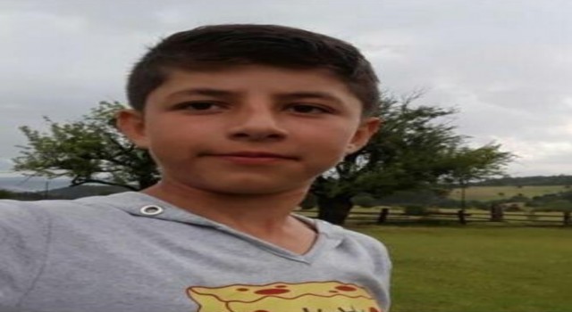 Babasının tüfeğini temizlerken kendisini vuran genç hayatını kaybetti