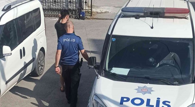 Bafrada kubar esrar ve Hint keneviri ele geçirildi