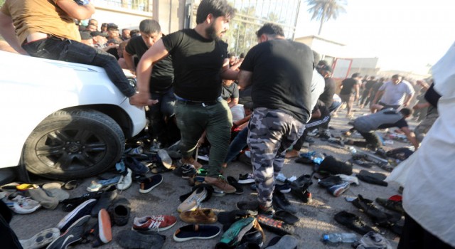 Bağdattaki çatışmalarda Yeşil Bölgeye 4 adet Katyuşa roketi düştü