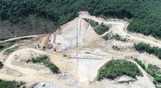 Balıkesirdeki Ümiteli Göleti ile 2 bin 200 dekar tarım arazisi suya kavuşacak