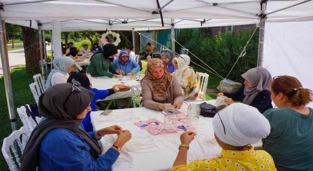 Başakşehirli kadınlar Makrome Atölyesinde buluştu