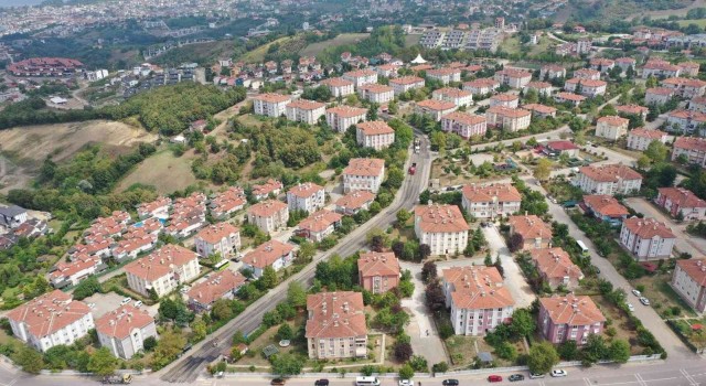 Başiskelede asfalt çalışmaları devam ediyor