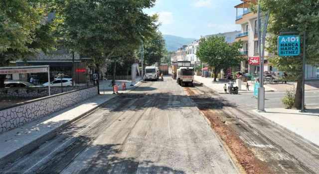 Başiskelede asfalt seferberliği