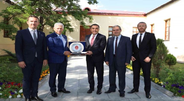 Başkan Ali Eroğlu Karsta ziyaretlerde bulundu