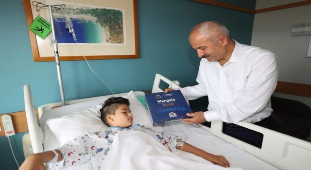Başkan Büyükgözden sünnet çocuklarına moral