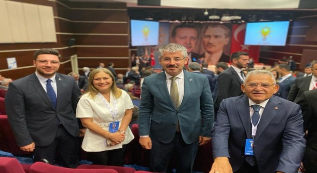 Başkan Büyükkılıç, AK Parti Genişletilmiş İl Başkanları Toplantısına katıldı