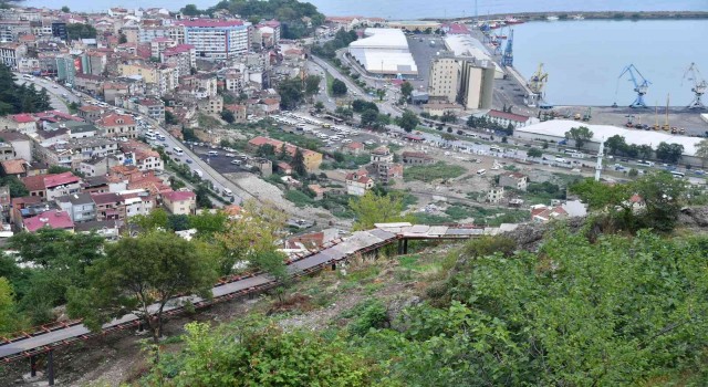 Başkan Genç: “Boztepeyi altın gerdanlık ile taçlandırıyoruz”