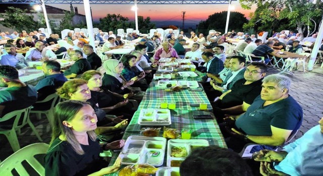 Başkan Makas, Muharrem ayı dolayısıyla düzenlenen iftar programına katıldı