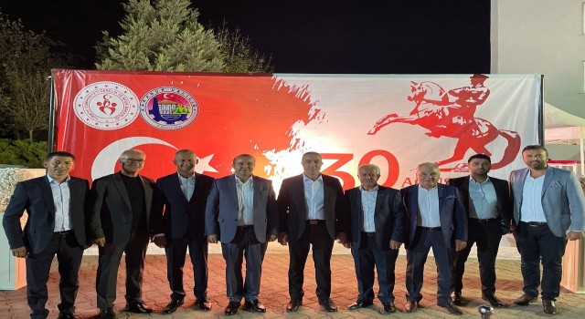 Başkan Ünaldan 30 Ağustos Zafer Bayramı mesajı