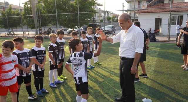 Başkan Uzundemire spora katkı teşekkürü
