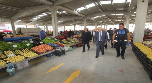 Bayburtta pazar esnafı yeni yerine taşındı