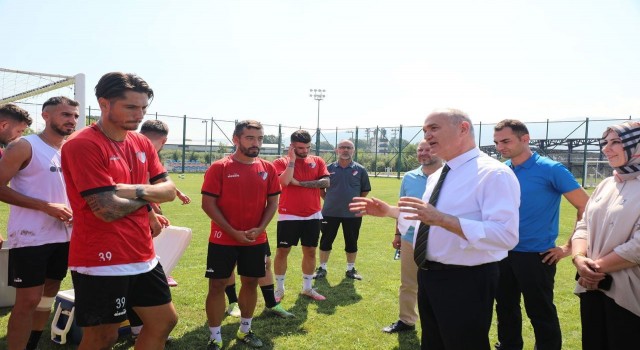 Belediye Başkanı Özlüden Düzcespora destek ziyareti