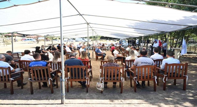 Biga Belediye meclis toplantısı Nilüfer Gölünde yapıldı