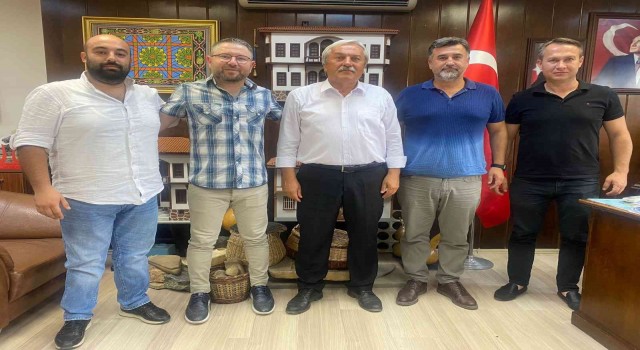 Bilecikspor yönetiminden Başkan Şahine ziyaret