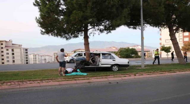 Bir aylık çifti trafik kazası ayırdı