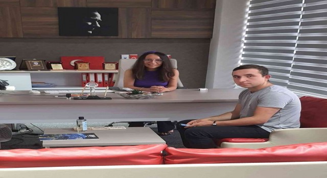 Biriktirdiği askerlik harçlıklarını şehit ailelerine bağışladı