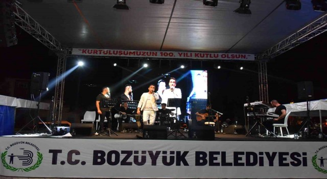 Bozüyükte Kurtuluş Konserleri devam ediyor