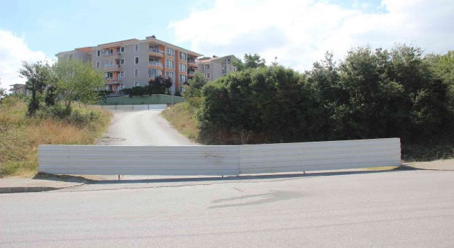Bu da kaçak yol