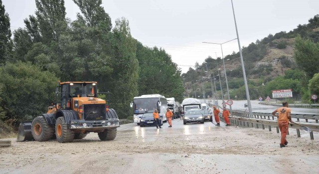 Burdurda fırtına etkili oldu