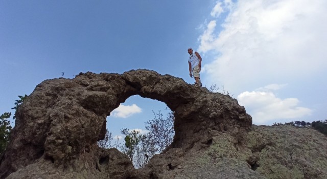 Burhaniye de Kaya Sunağı ilgi gördü