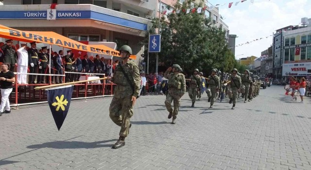 Burhaniyede 30 Ağustos Zafer Bayramı kutlandı