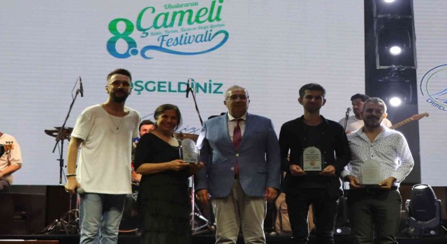 Çamelinin amatör sesleri ödüllendirildi