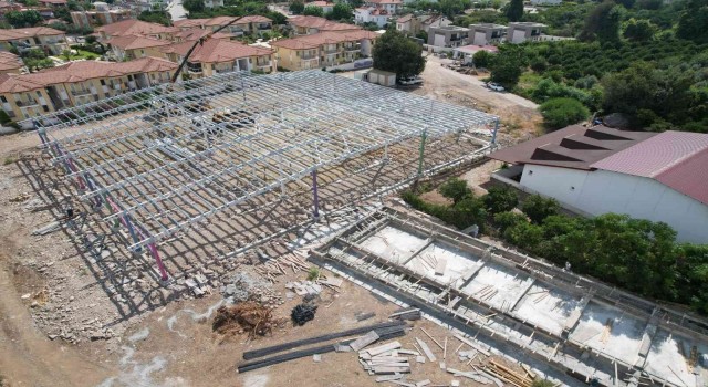 Çamyuvada kapalı pazar yeri çalışmaları