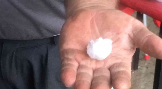 Çanakkalede dolu yağışı etkili oldu