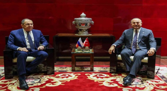 Çavuşoğlu, Rus mevkidaşı Lavrov ile görüştü