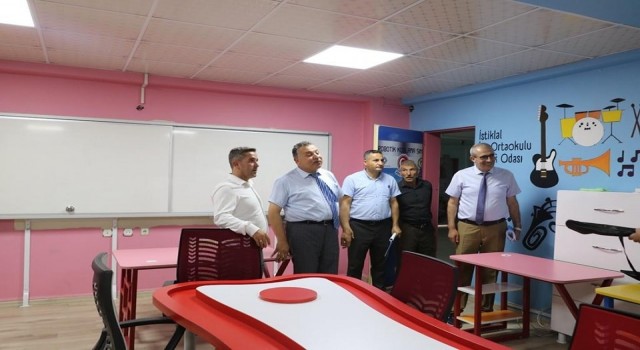 Cizrede okullarda inceleme yapıldı