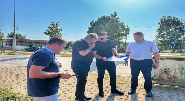 Cumayerine giriş kapısı