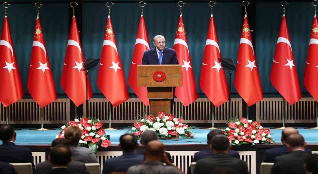 Başkan Erdoğan: "Amacımız Putin ile Zelenski'yi bir araya getirip krizi kökten çözecek yolu açmak"