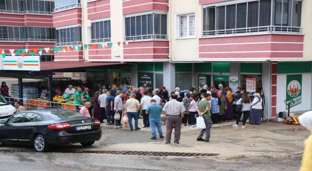 Cumhurbaşkanının açıklaması sonrası vatandaşlar soluğu tarım marketlerinde aldı