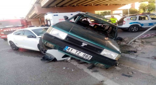 Demirözü kavşağında trafik kazası: 1 yaralı