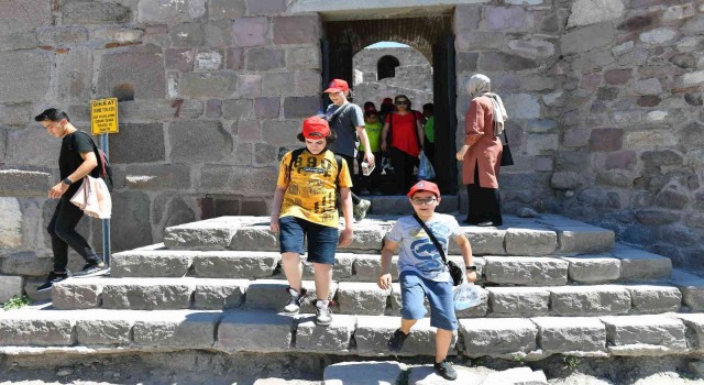 ‘Dikkat Geliştirme ve Odaklanma Eğitimi ile çocuklara kent gezisi