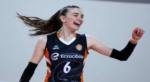 Dilay Özdemir, Max Potential ailesine katıldı