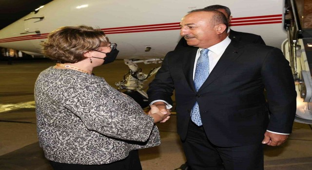 Dışişleri Bakanı Çavuşoğlu, Kamboçyada