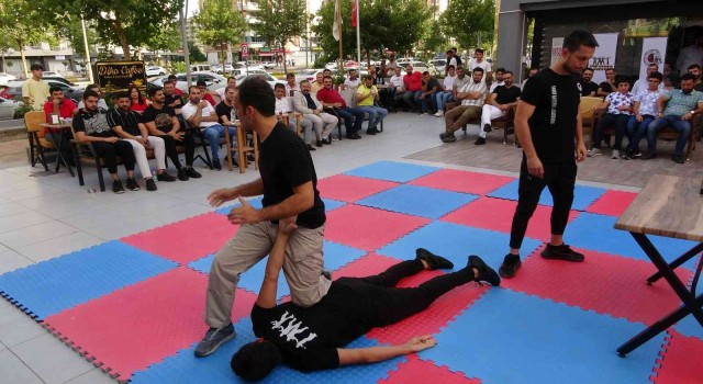 Diyarbakırda bir ilk: Kuyumculara soygun anında savunma eğitimi