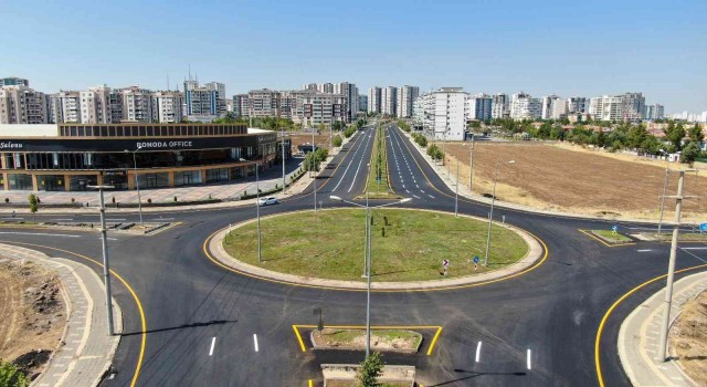 Diyarbakırda iki caddenin asfalt çalışması tamamlandı