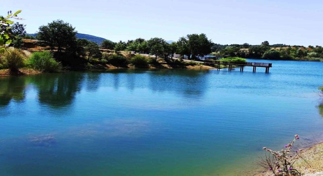 Doğa harikası Simav Kuşu Göleti