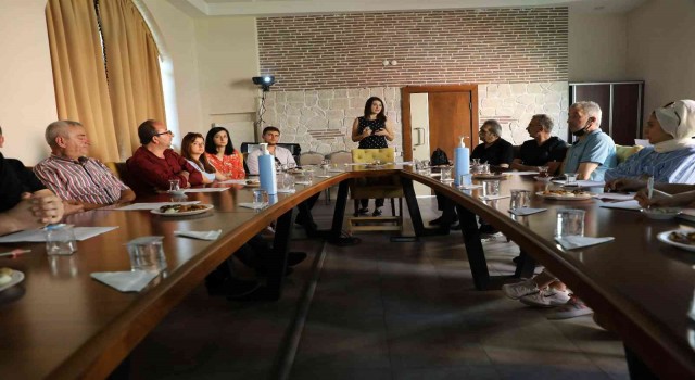 Dondurma üreticilerine eğitim
