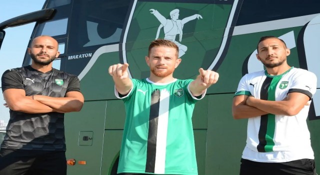 Efeler 09 SFKnın yeni sezon formaları görücüye çıktı