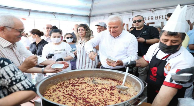 Efeler Belediyesinden 5 bin kişilik aşure hayrı