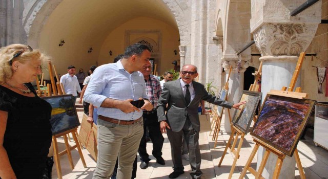Eğirdirde “Teke Yöresi Esintisi” yağlı boya resim sergisi açıldı