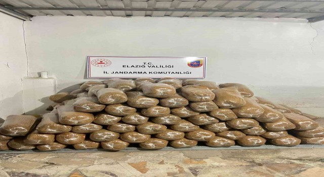 Elazığda 1 ton kıyılmış kaçak tütün ele geçirildi