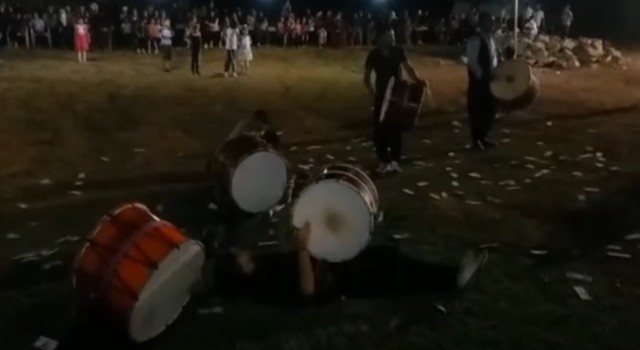 Elazığda Davulcu tutulması: 5 davulcunun şovu kameralarda