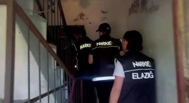 Elazığda uyuşturucu tacirlerine operasyon: 10 gözaltı